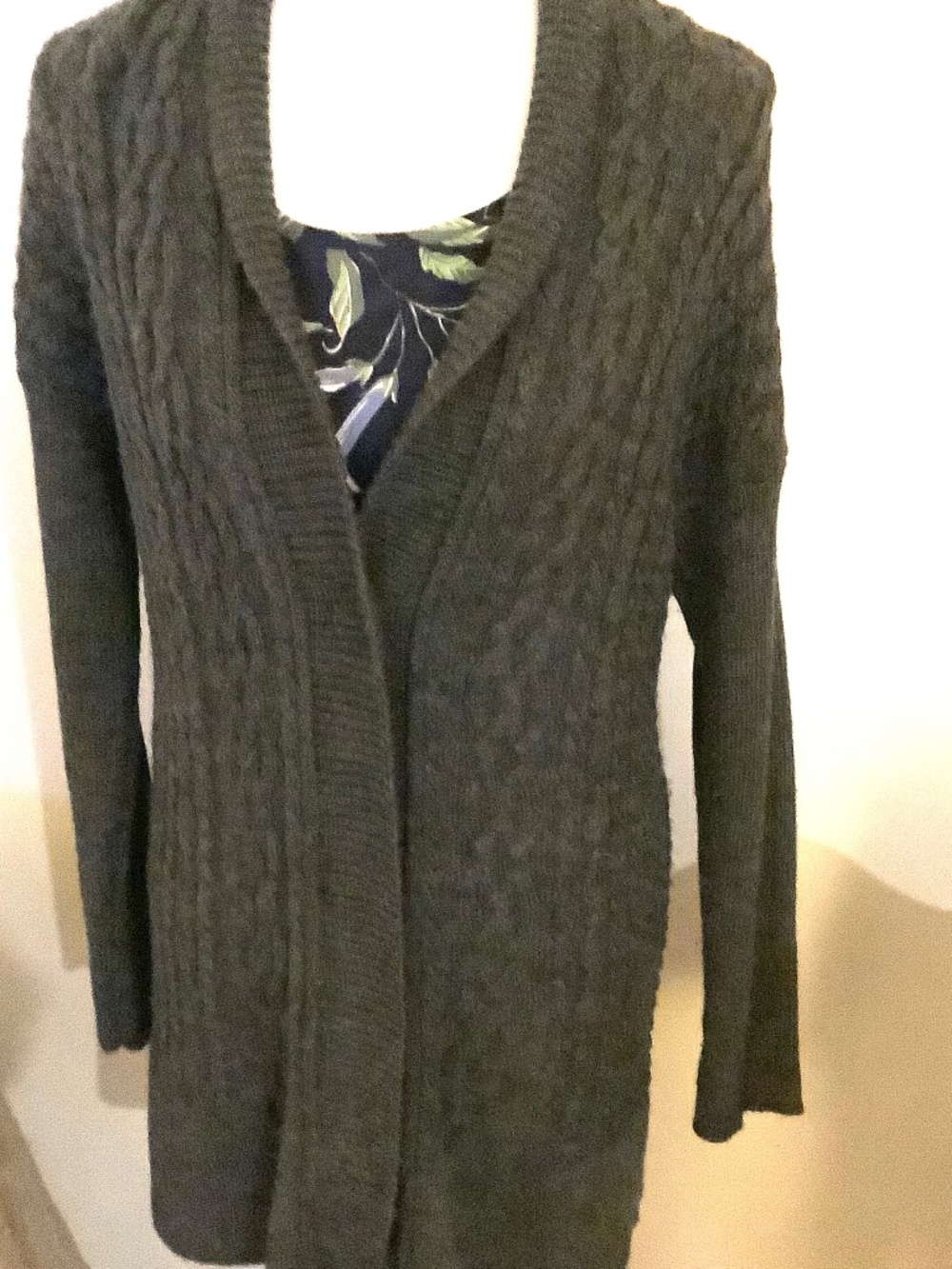 Gray Sweater Size L Wool and Acylic